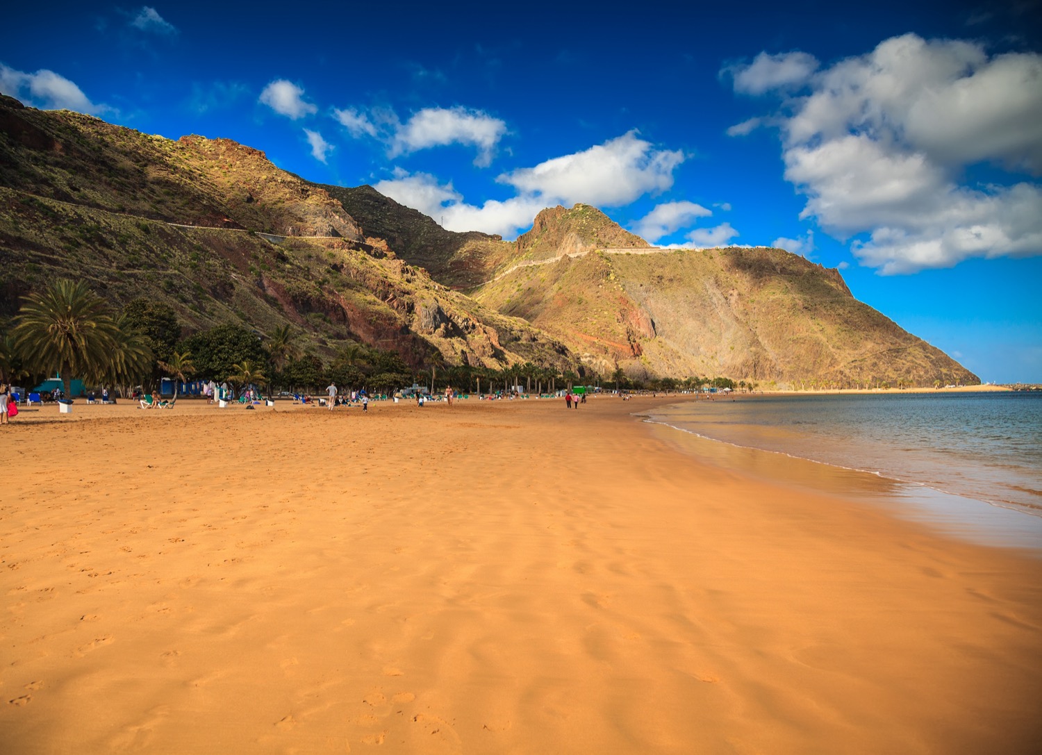 Arena de la playa de las teresitas