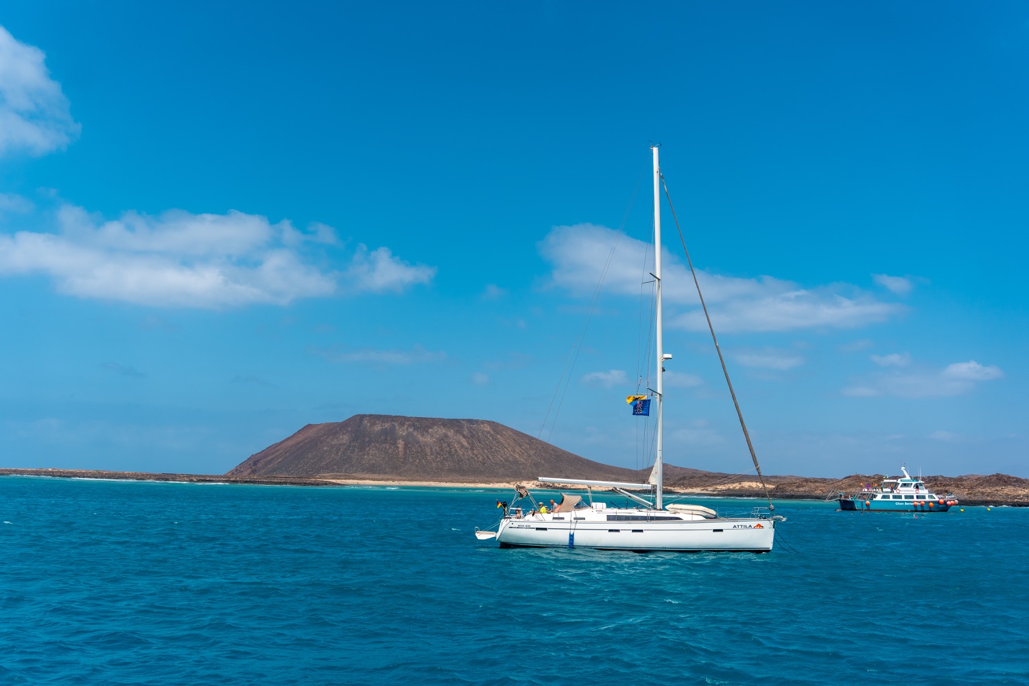 Agua turquesa en Isla de Lobos