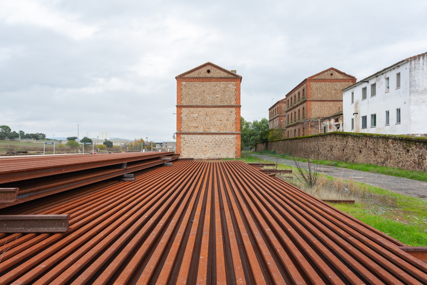 Vías de tren en malpartida de cáceres