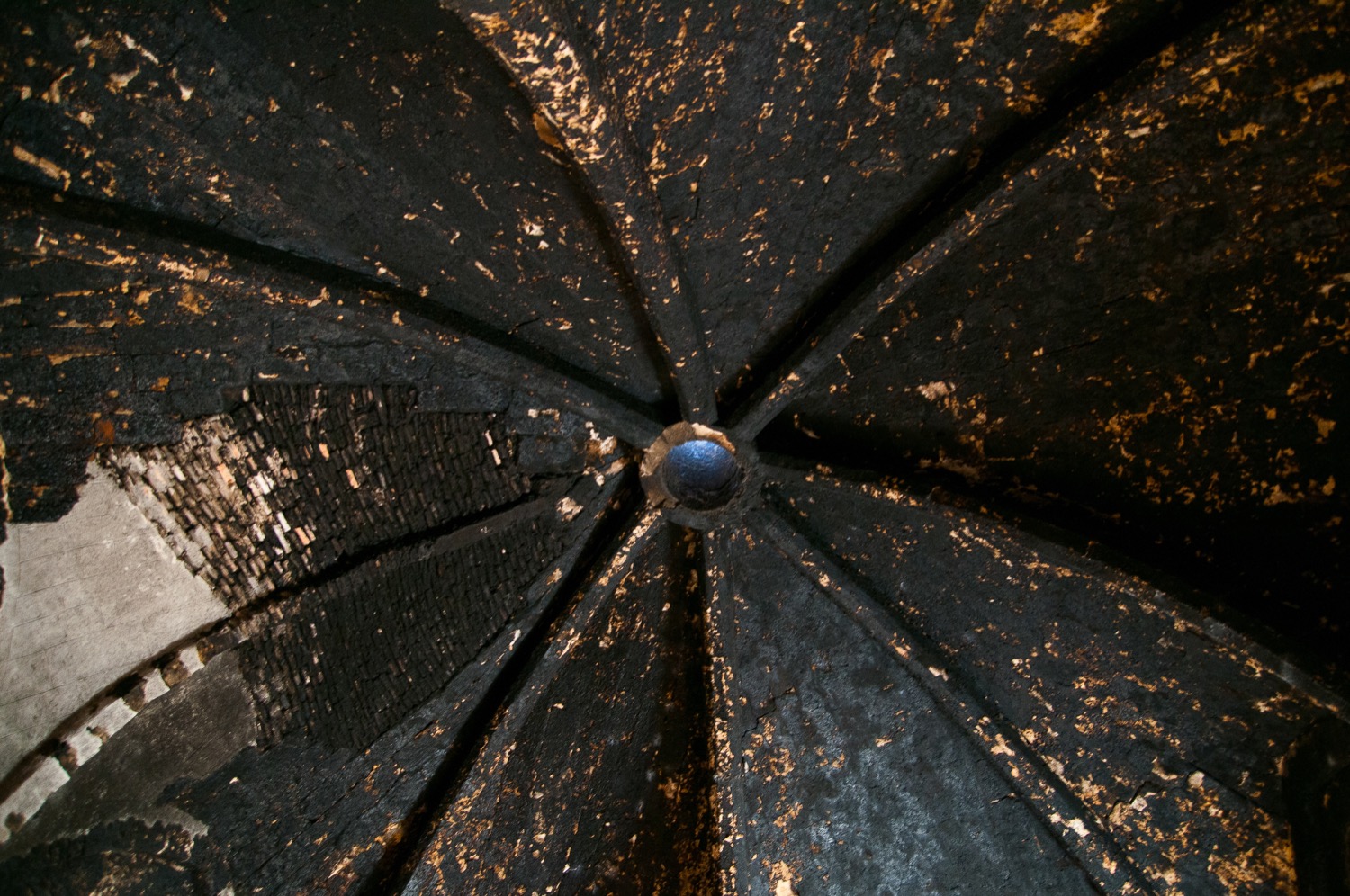 Cúpula del monasterio de piedra de zaragoza