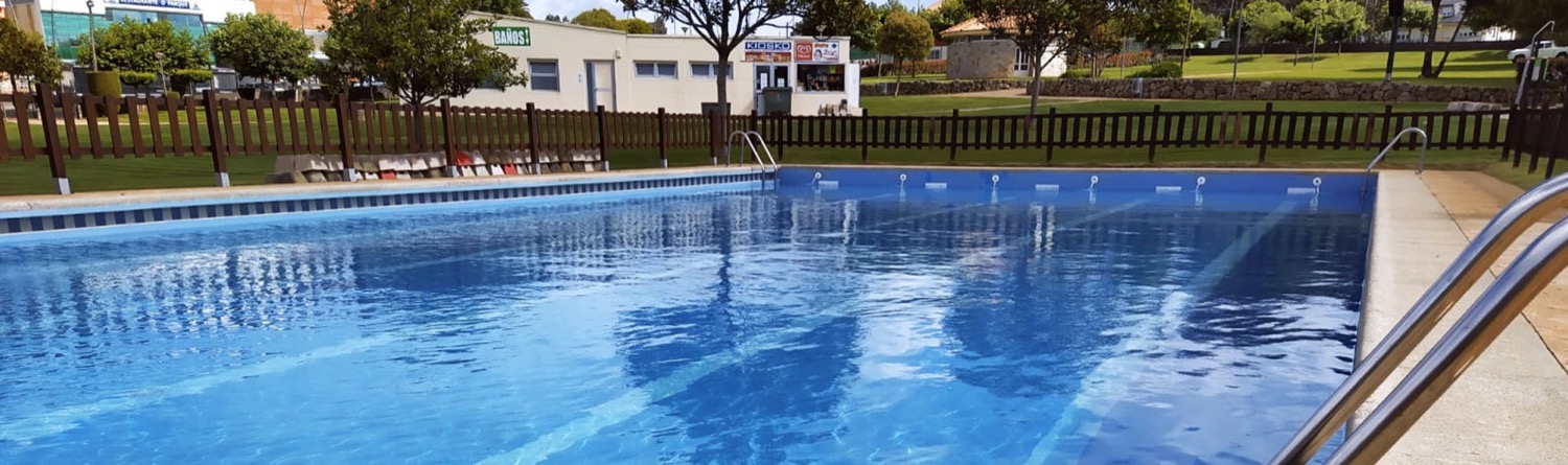 piscina de adultos en aquapark cerceda