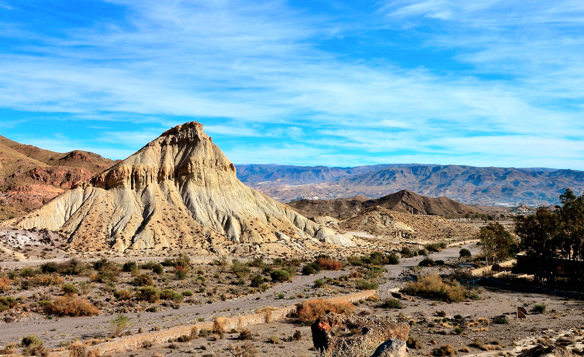 tabernas