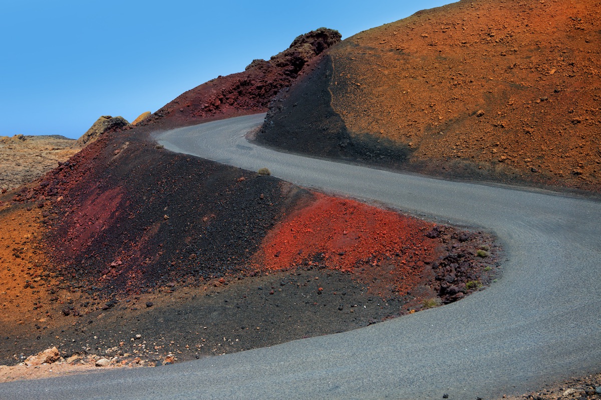 carretera de subida en el timanfaya