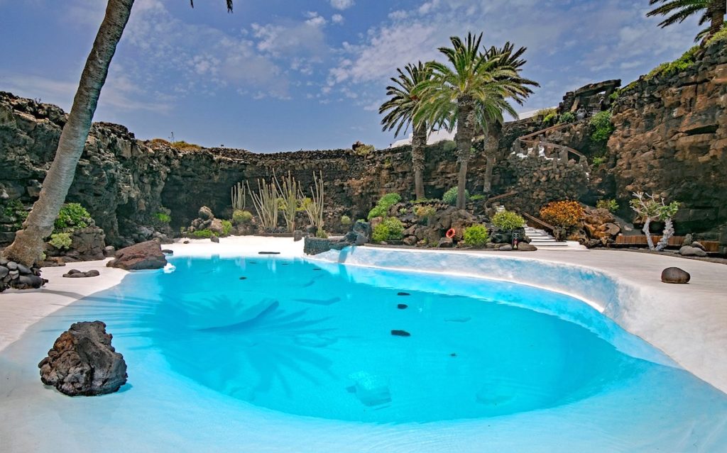 piscina jameos del agua