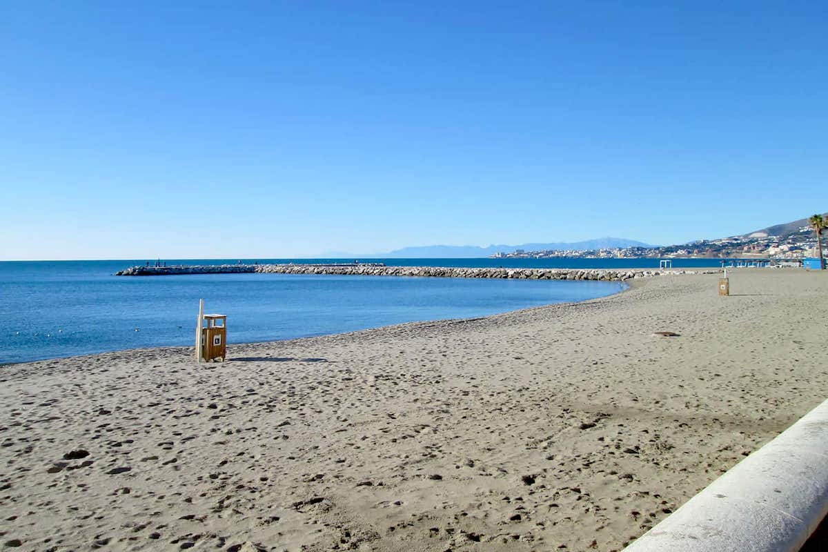 playa san francisco fuengirola