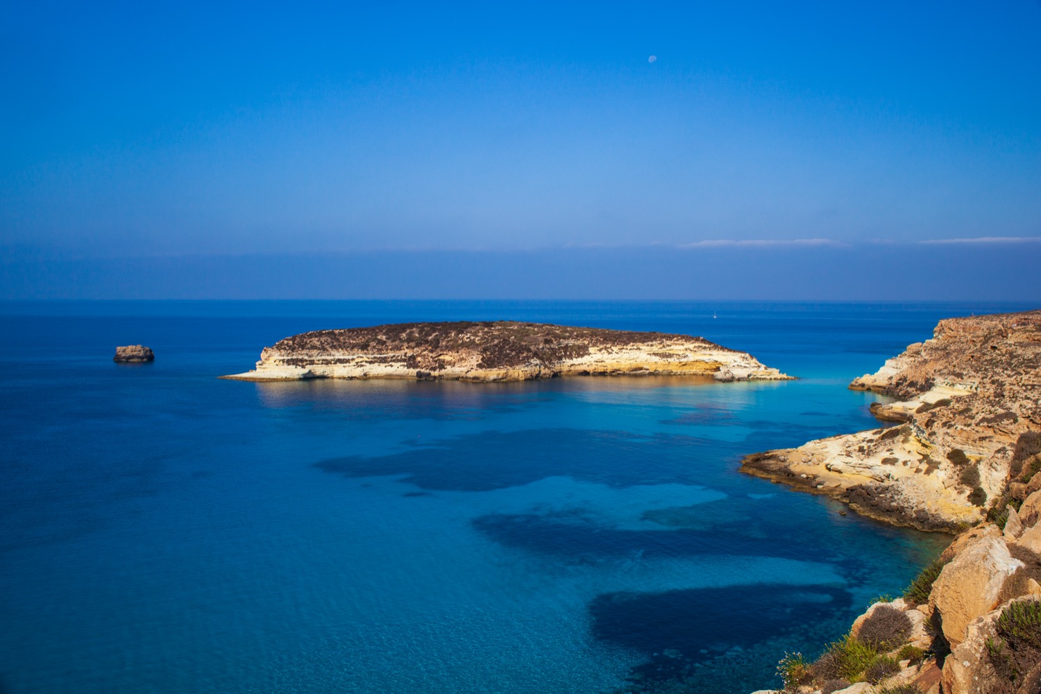 Playa de los conejos en lampedusa