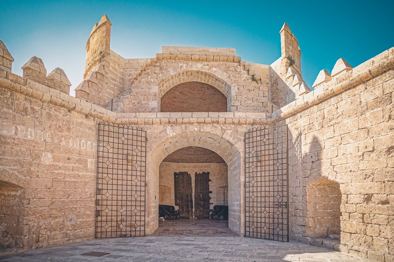 torre de la alcazaba de almeria