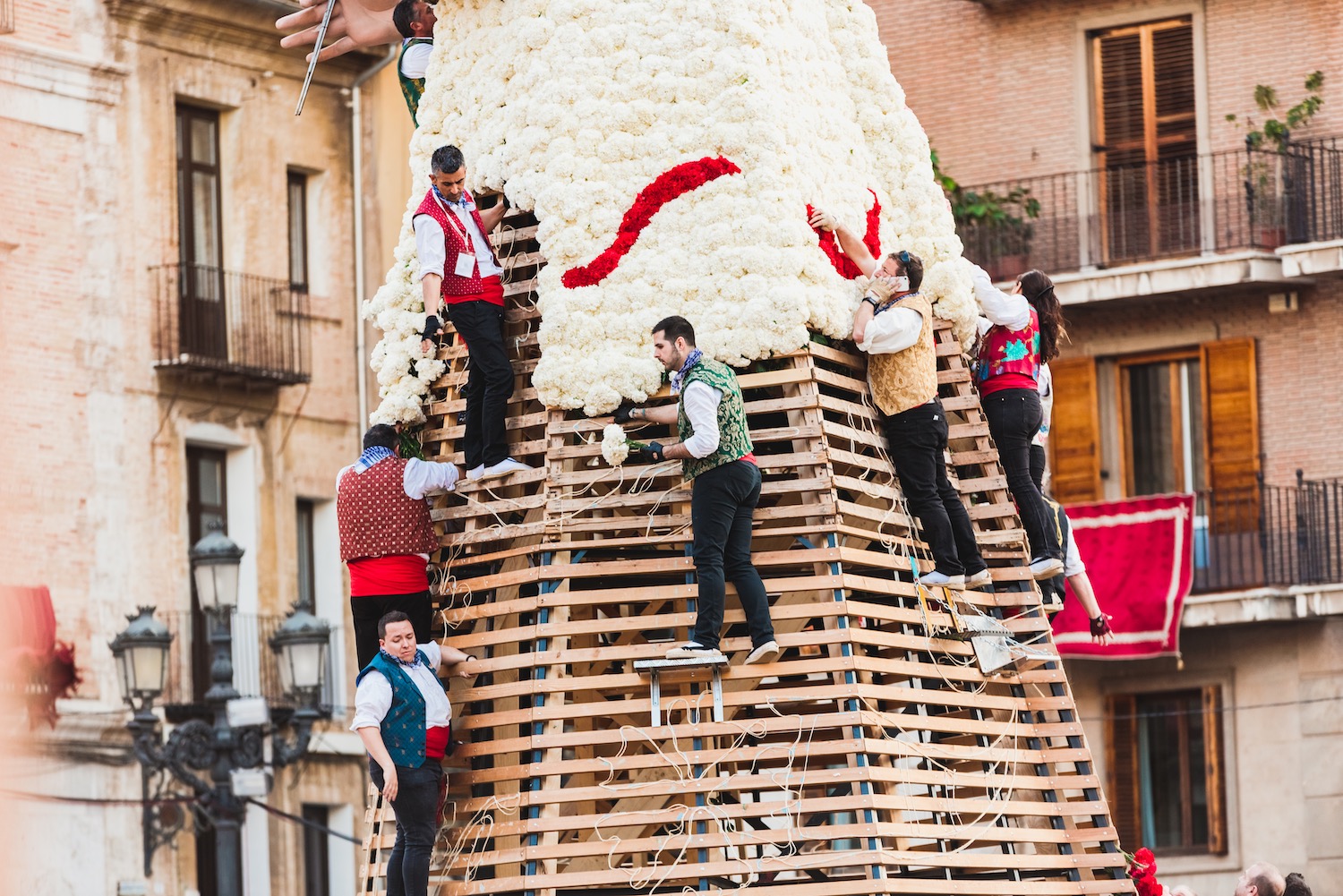 Ofrenda floral Virgen de los Desamparados