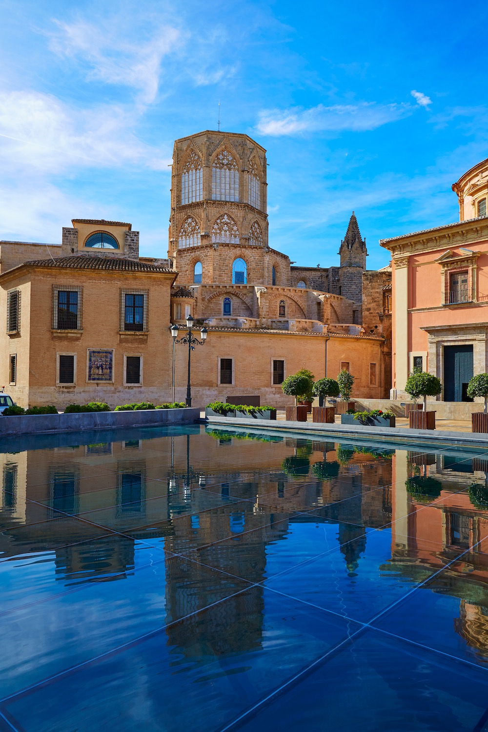 basilica de los desamparados en valencia