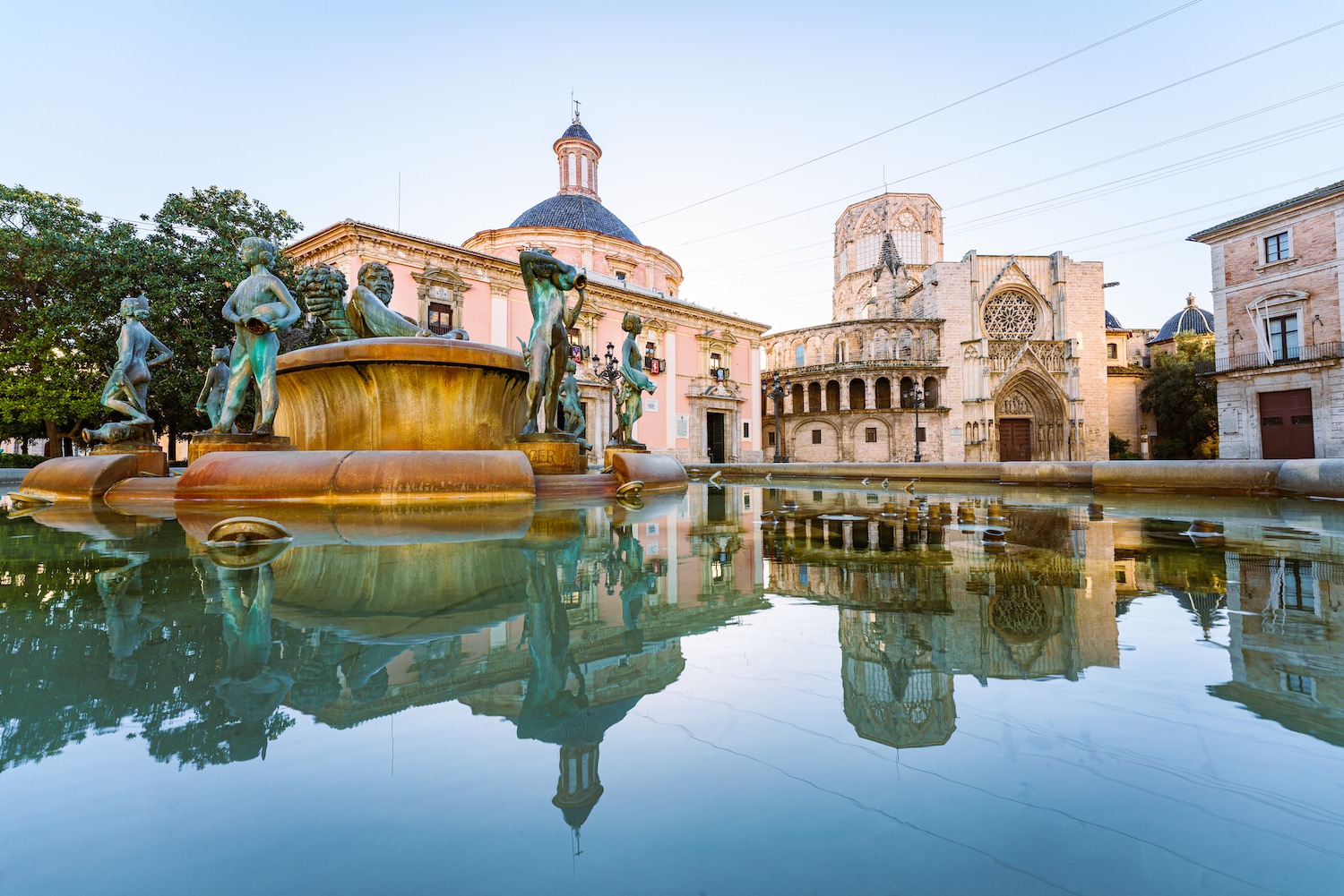 Plaza de la Virgen en Valencia