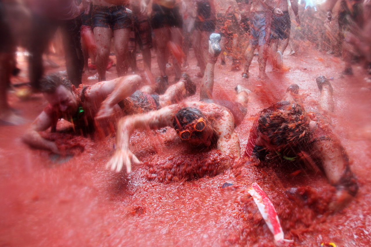 fiesta tomatina