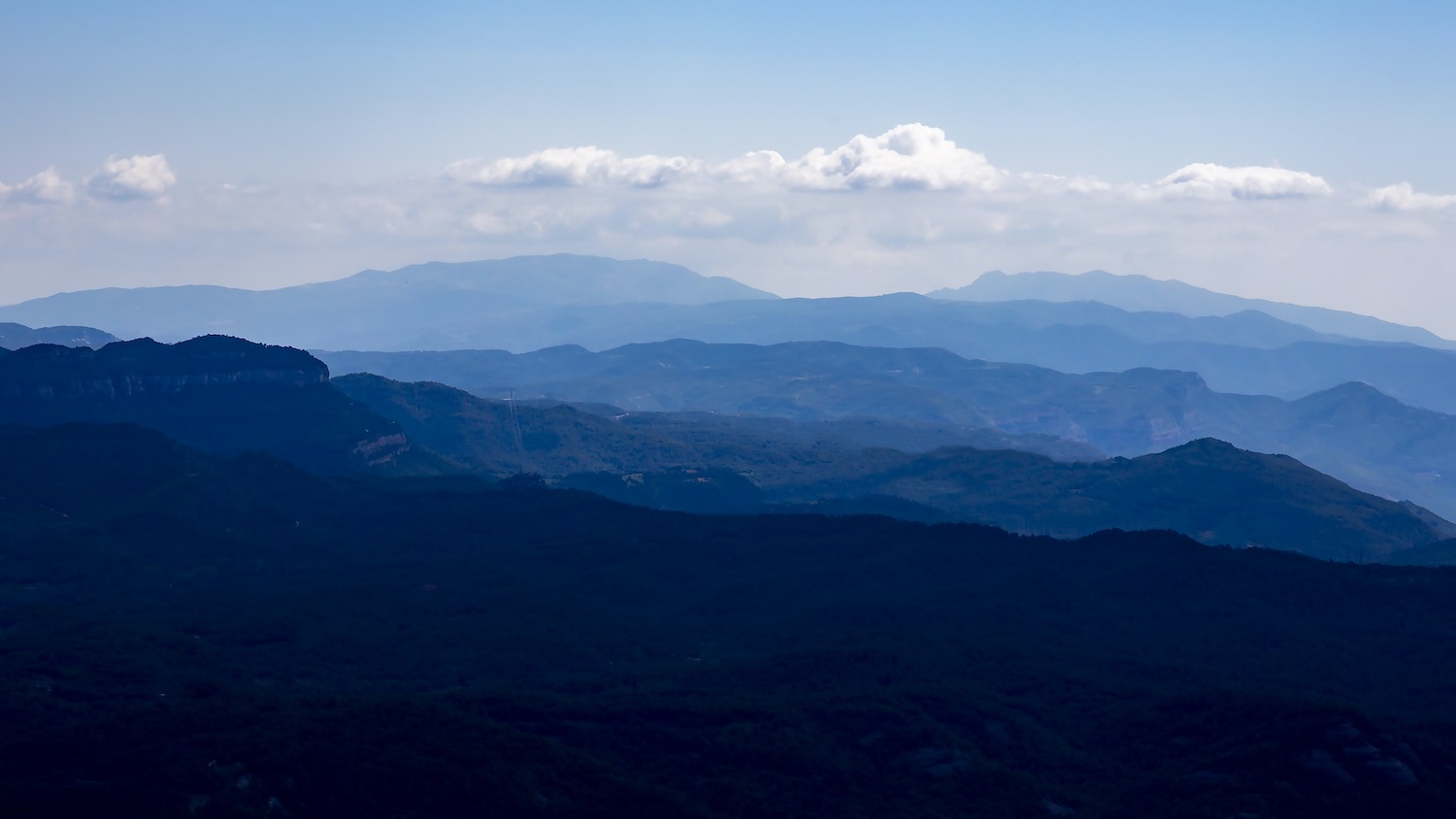 vistas del parque-de-sant-llorent munt-i-obac desde mola