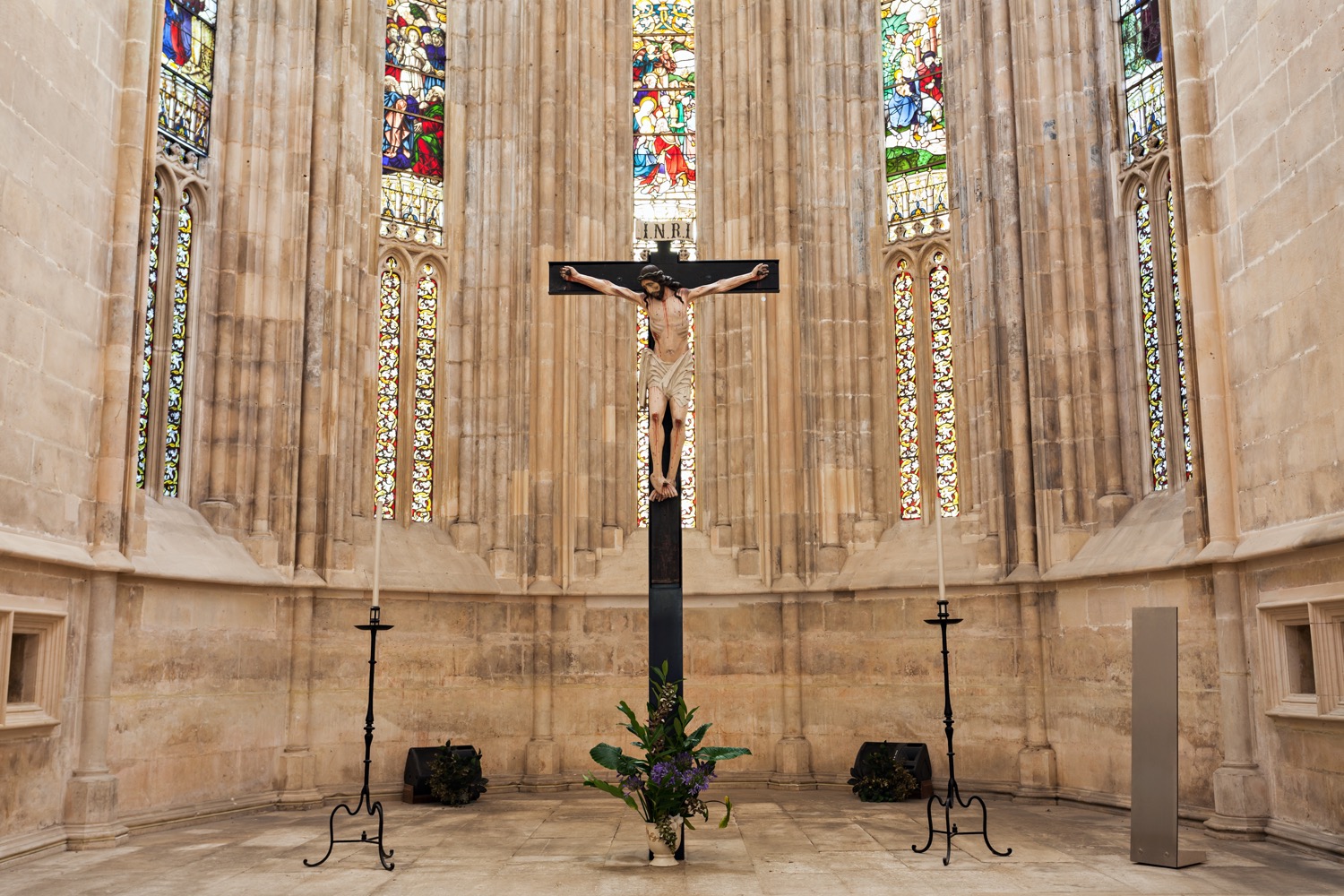 Cruz en el Monasterio de Batalha