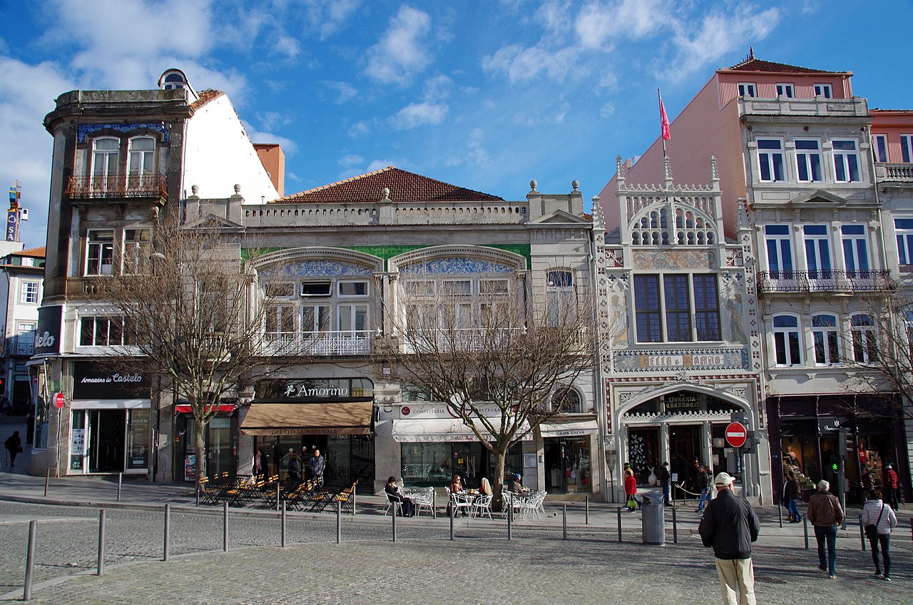 exterior libreria lello oporto