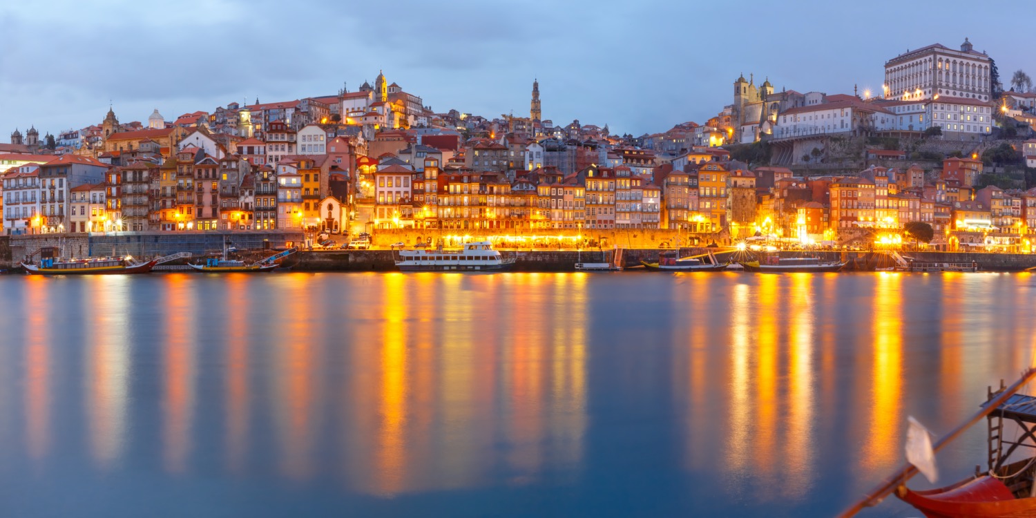 Oporto de noche