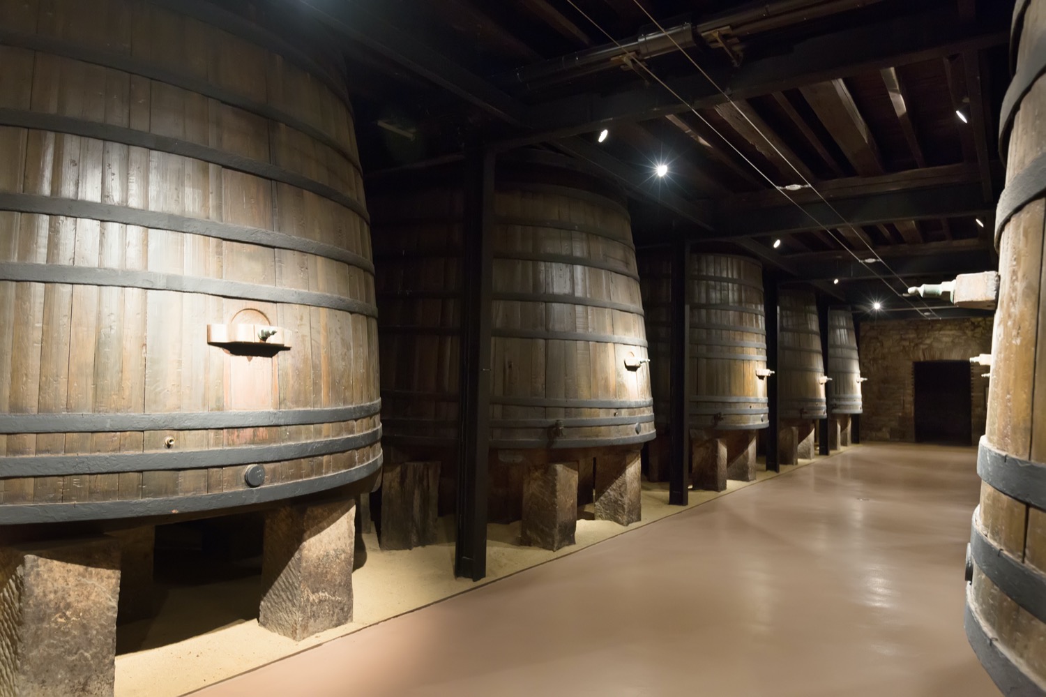 Barriles de vino en Oporto