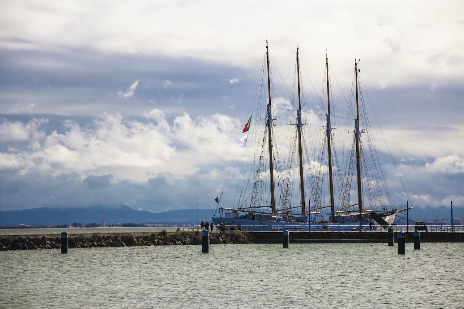 Velero en el tajo