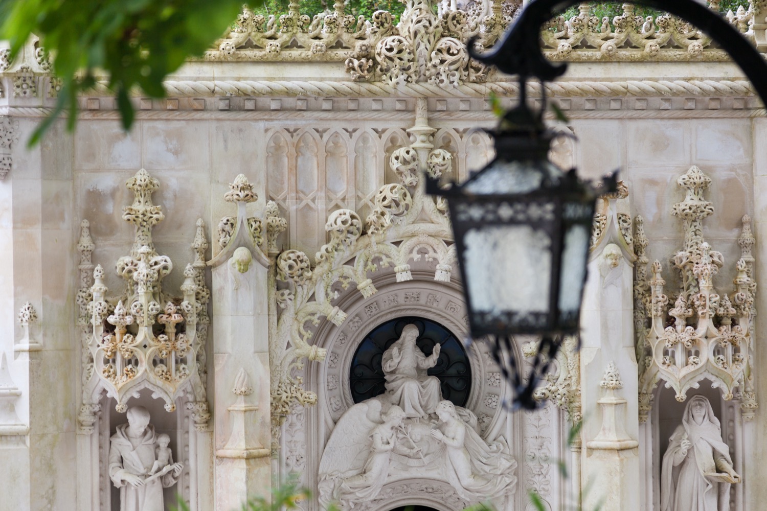 Arquitectura europea antigua quinta da regaleira palace en sintra lisboa portugal