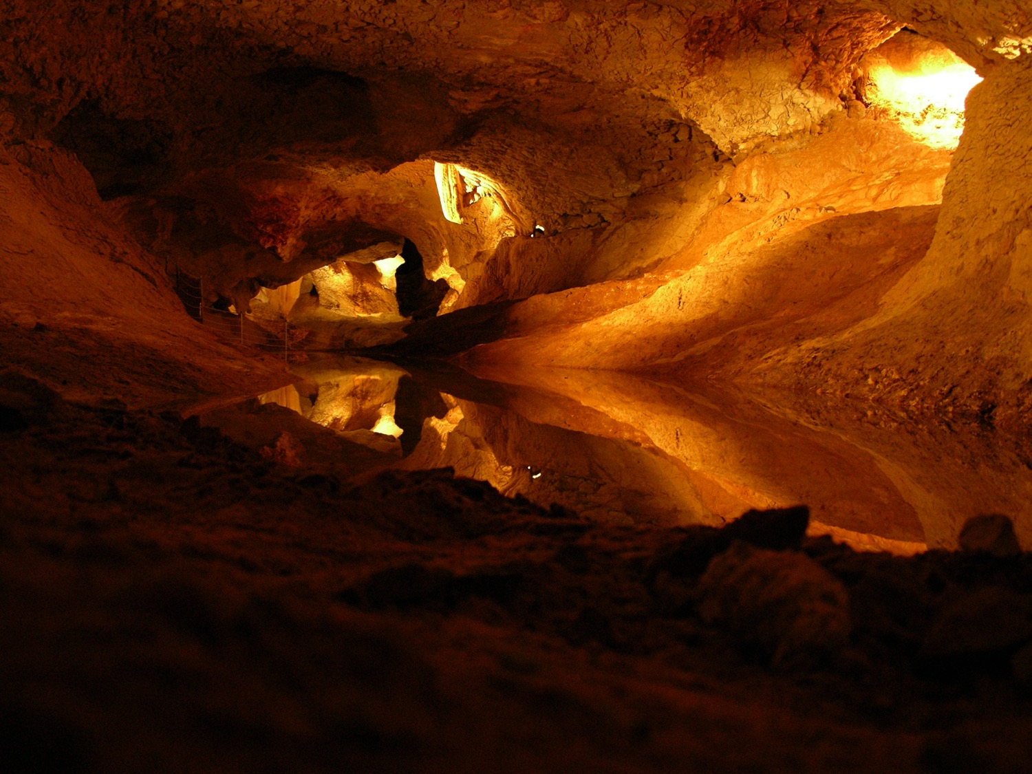 cuevas de sara