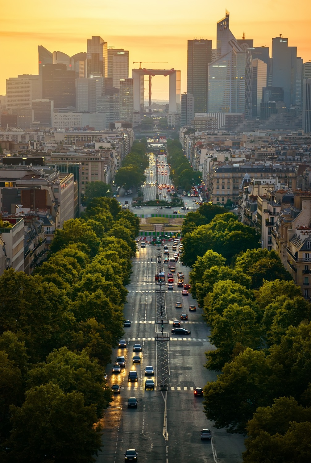 Atardecer en el barrio de la defense