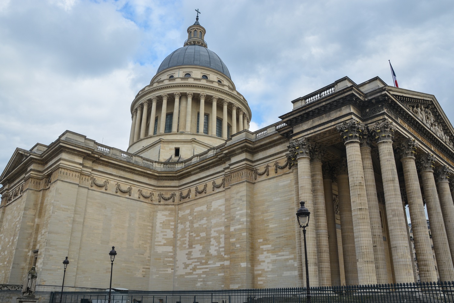 Exterior del Panteón de París