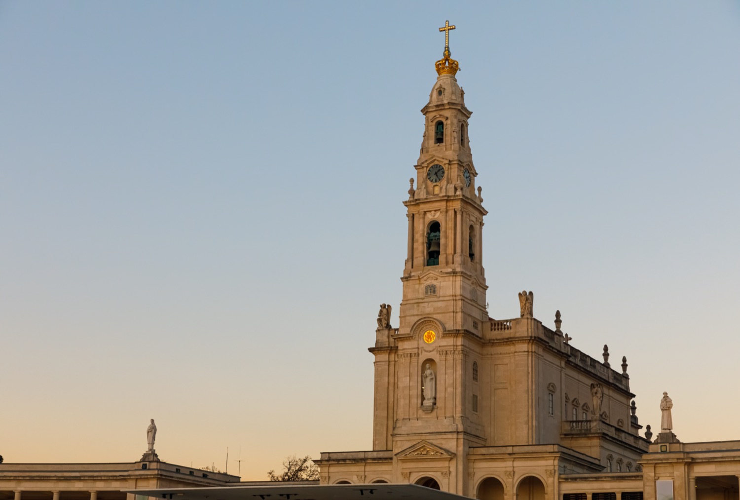 Atardecer en el santuario de fátima