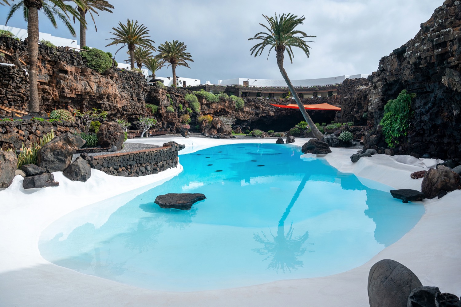 piscina de los jameos del agua