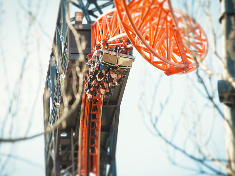 looping en el parque de atracciones de madrid