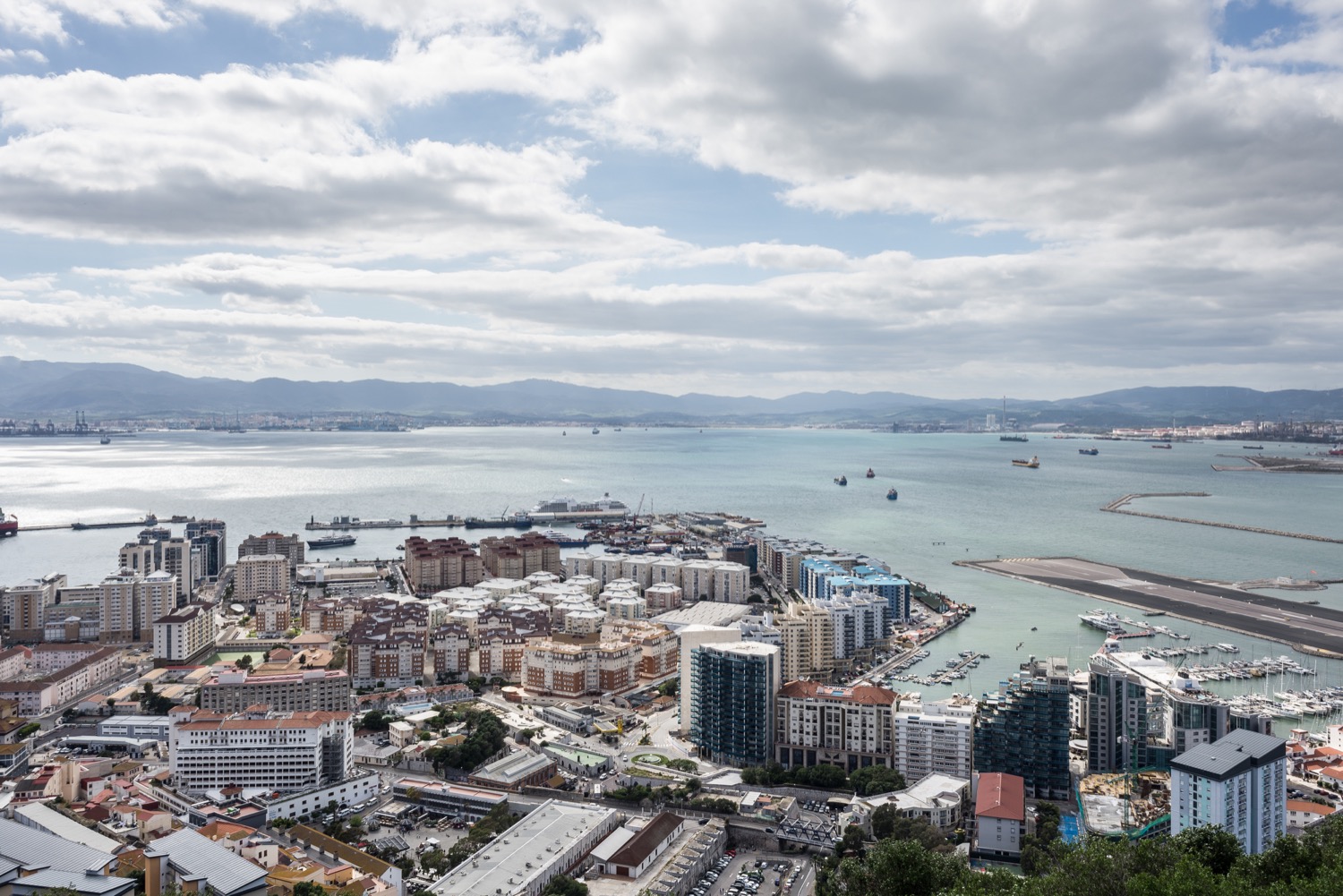 Ciudad de Algeciras desde el mirador