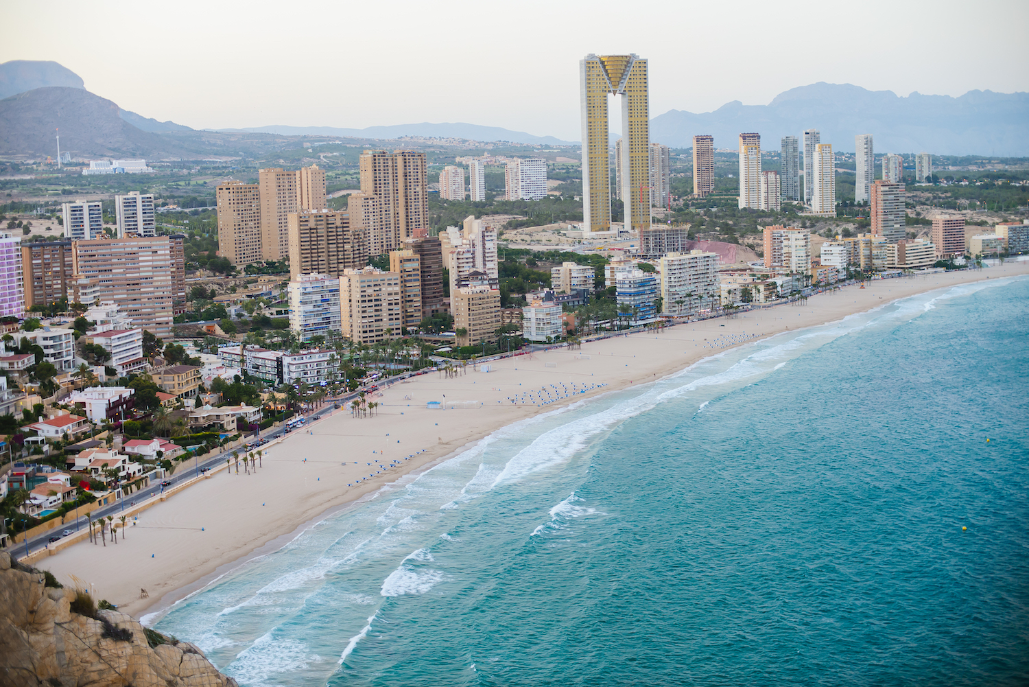 Costa de benidorm desde un mirador